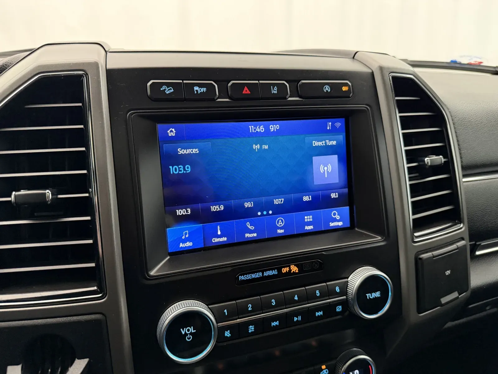 Ford Expedition photo 13