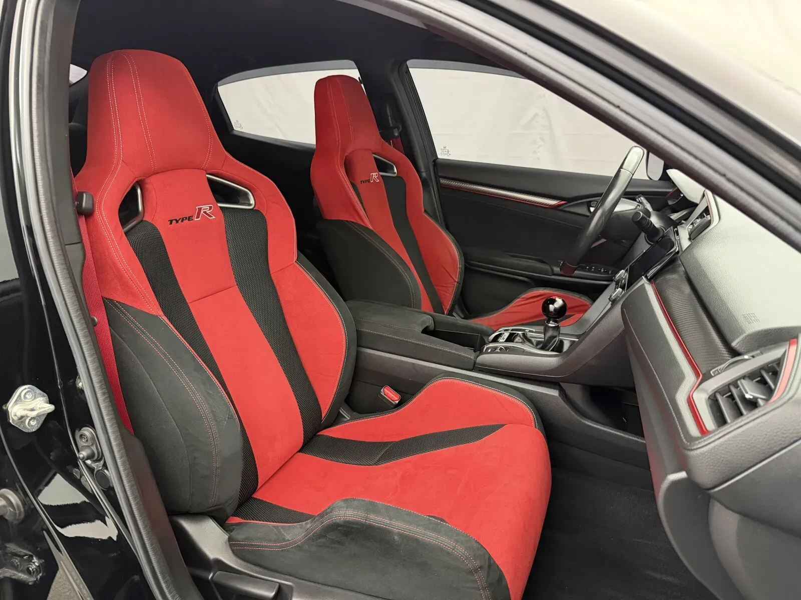 Honda Civic Type R photo 30