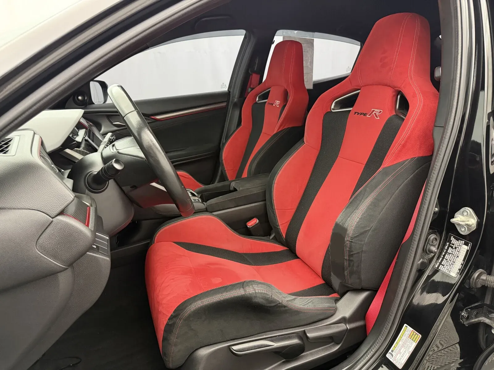 Honda Civic Type R photo 10