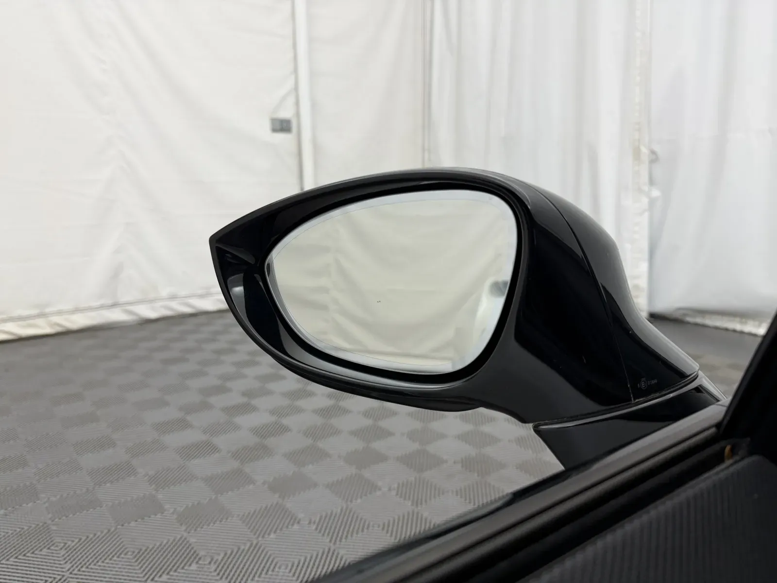 BMW i8 photo 15
