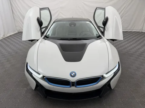 More photos of 2016 BMW i8 at Autos of Chicago, IL