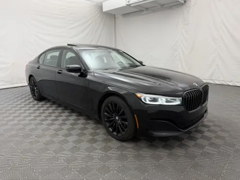 More photos of 2022 BMW 7 Series 740i xDrive at Autos of Chicago, IL