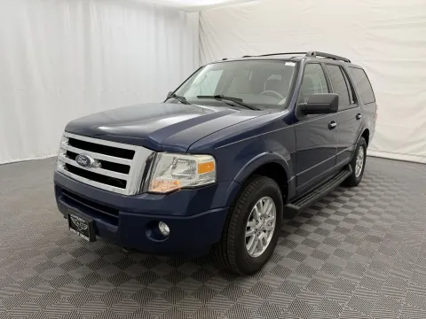 Photos of 2011 Ford Expedition XLT for sale in Arlington Heights, IL at Autos of Chicago