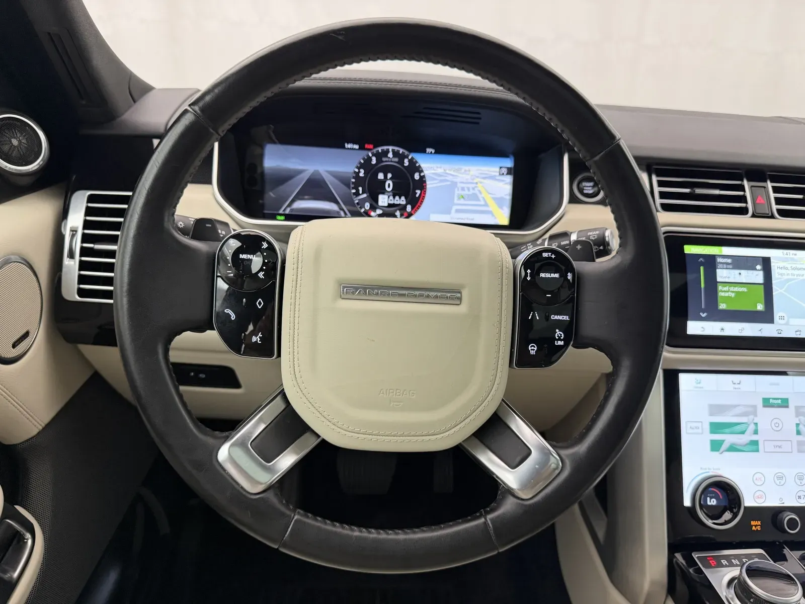 Land Rover Range Rover photo 10