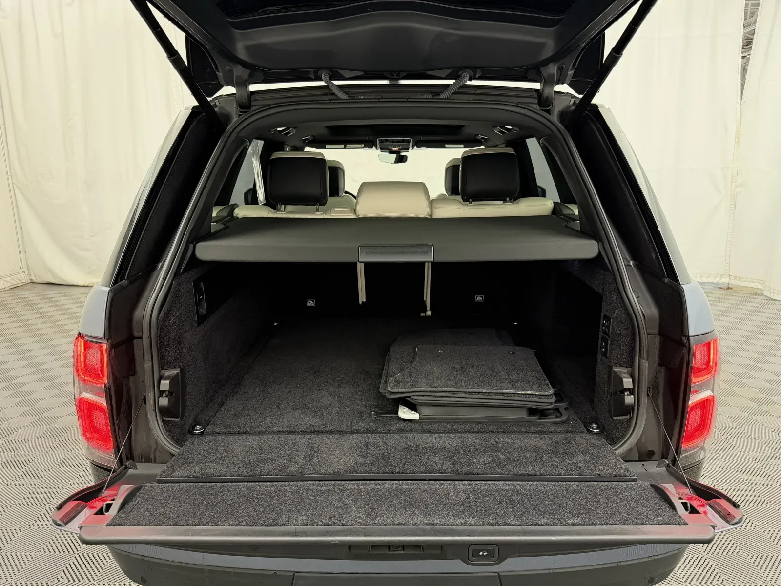 Land Rover Range Rover photo 45