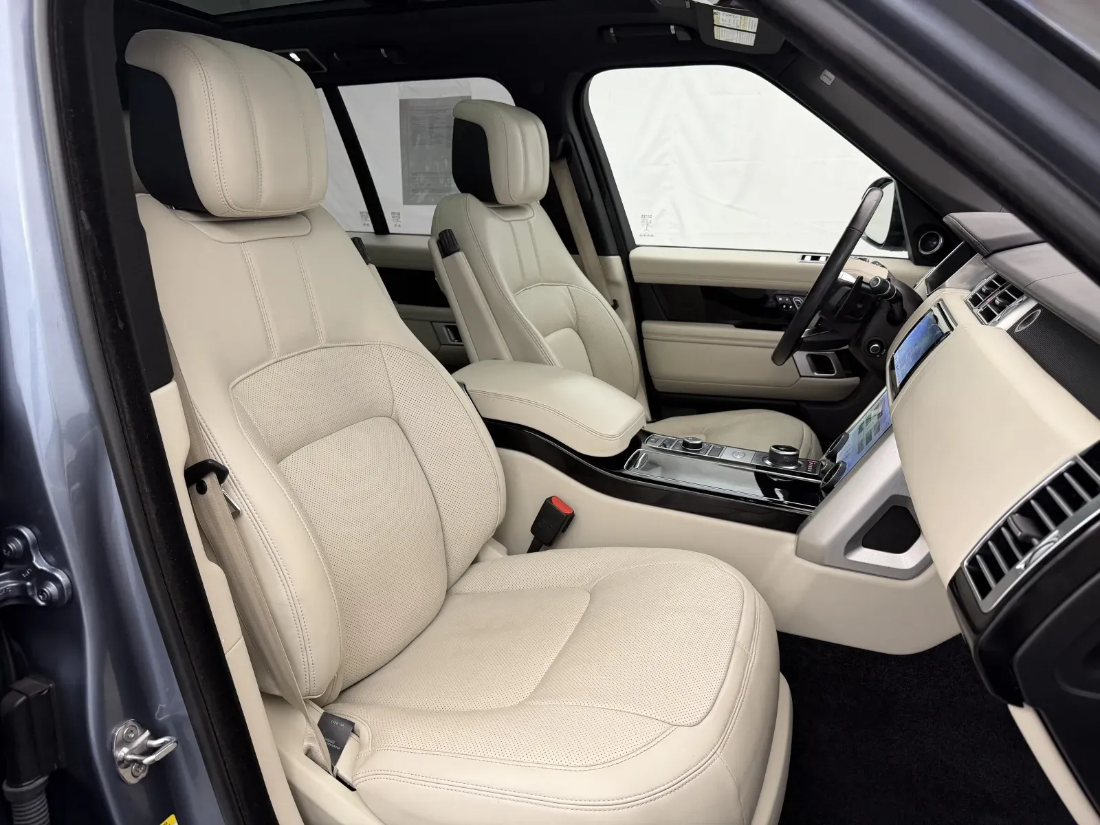 Land Rover Range Rover photo 44