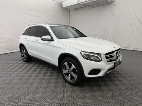 More photos of 2019 Mercedes-Benz GLC 300 at Autos of Chicago, IL