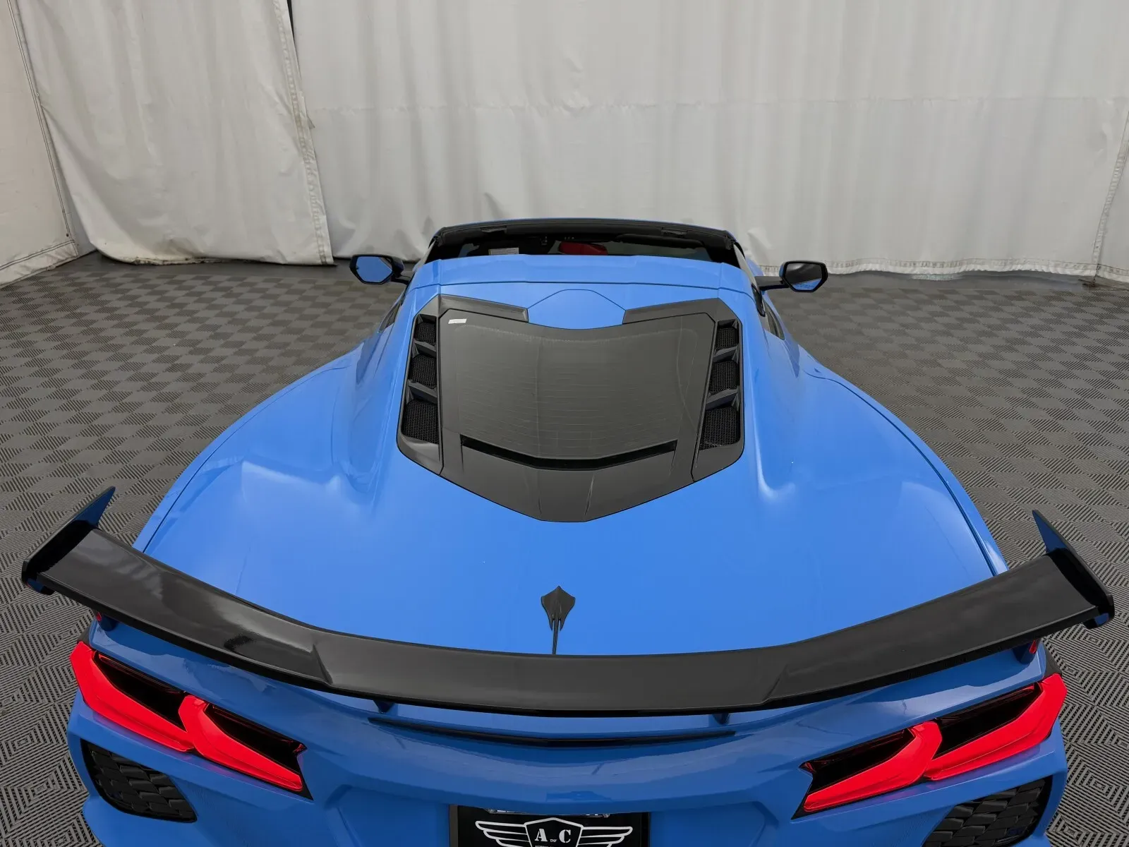 Chevrolet Corvette photo 9