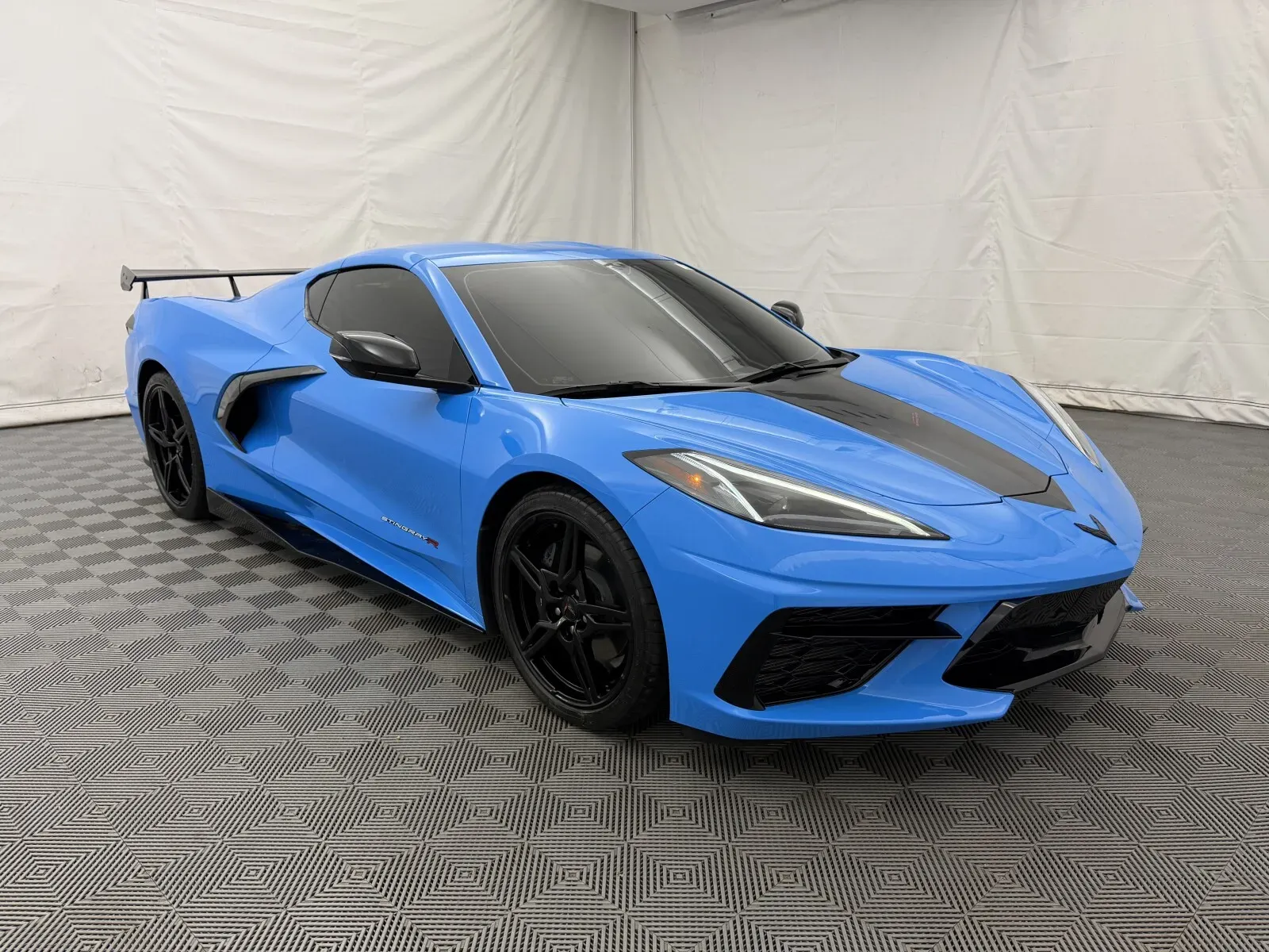 Chevrolet Corvette photo 14