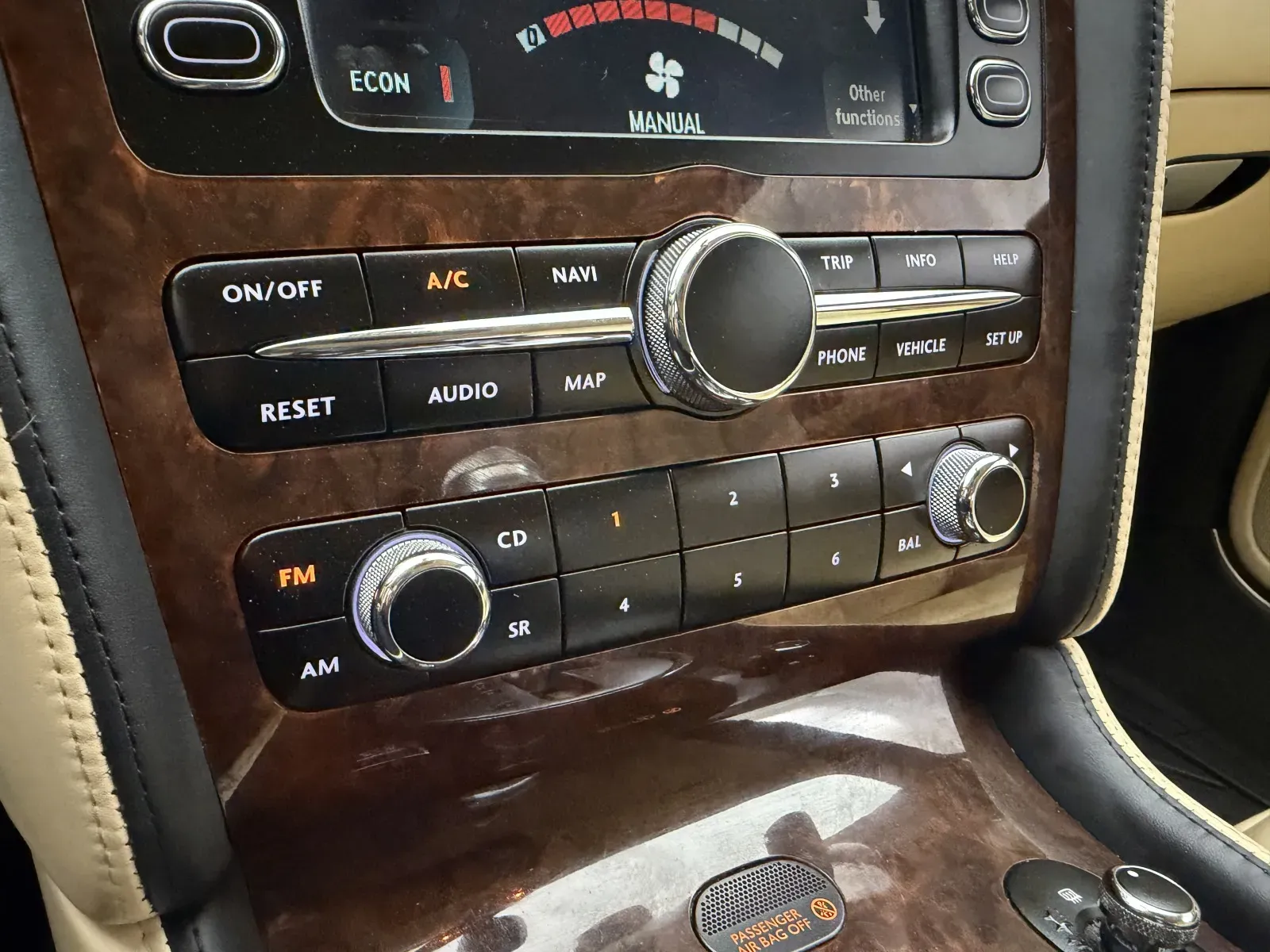 Bentley Continental photo 17