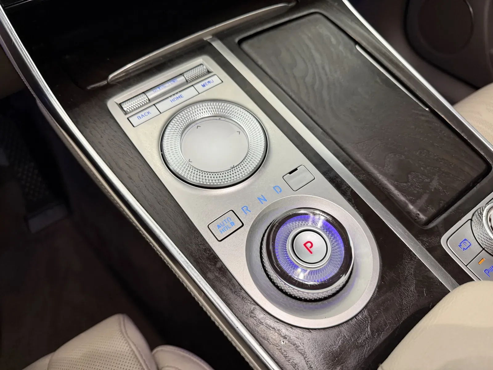 Genesis GV80 photo 38