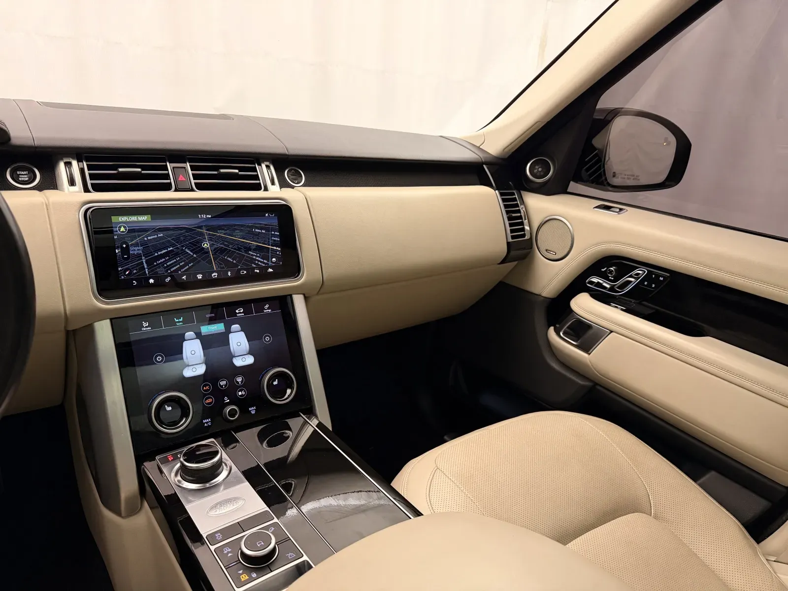 Land Rover Range Rover photo 24