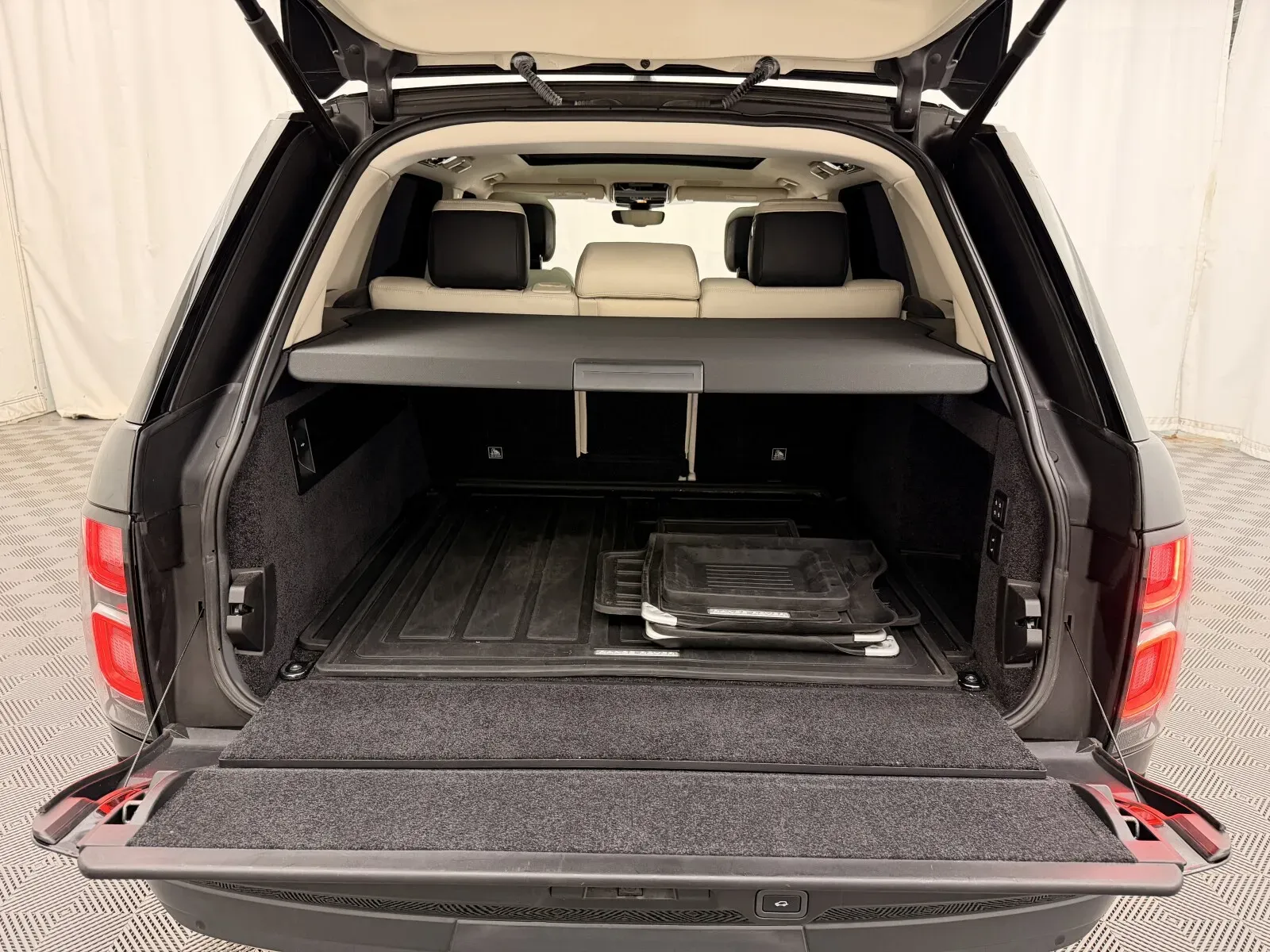 Land Rover Range Rover photo 51