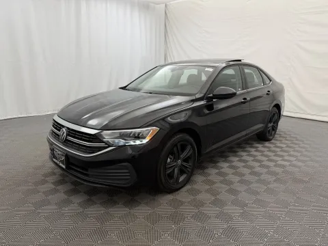 Photos of 2022 Volkswagen Jetta SE for sale in Arlington Heights, IL at Autos of Chicago