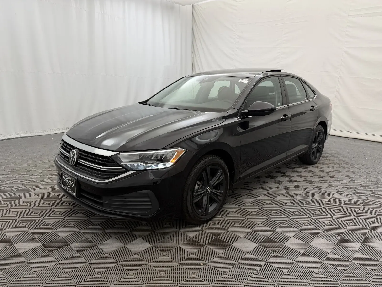 Volkswagen Jetta photo 2