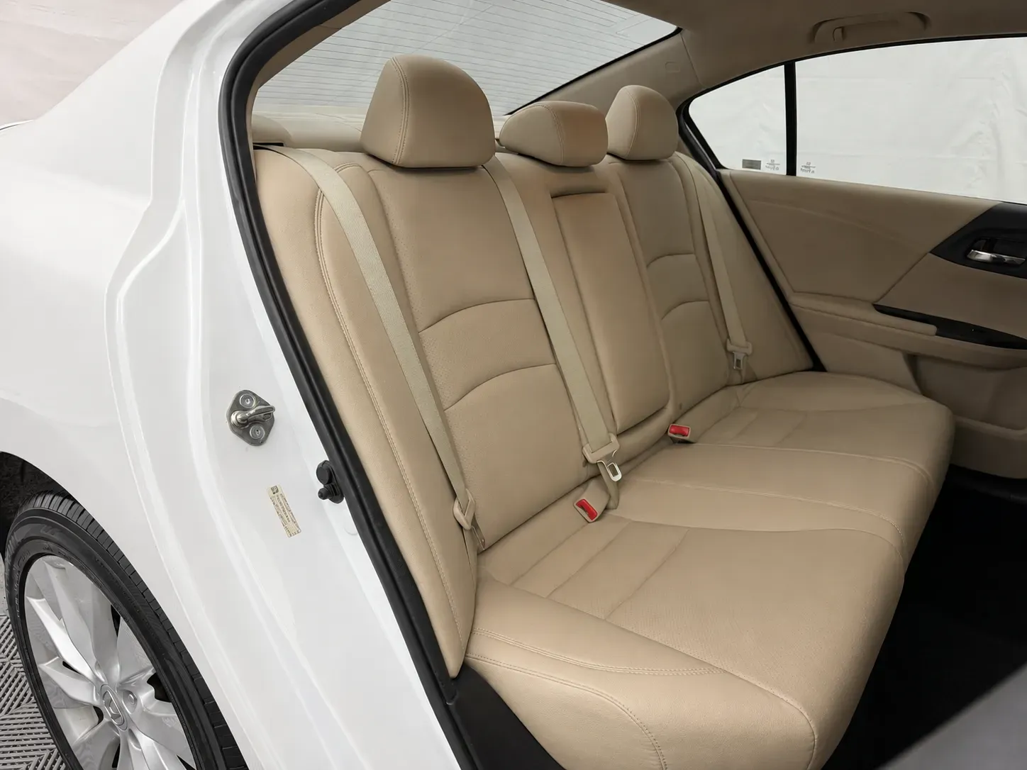 Honda Accord photo 24