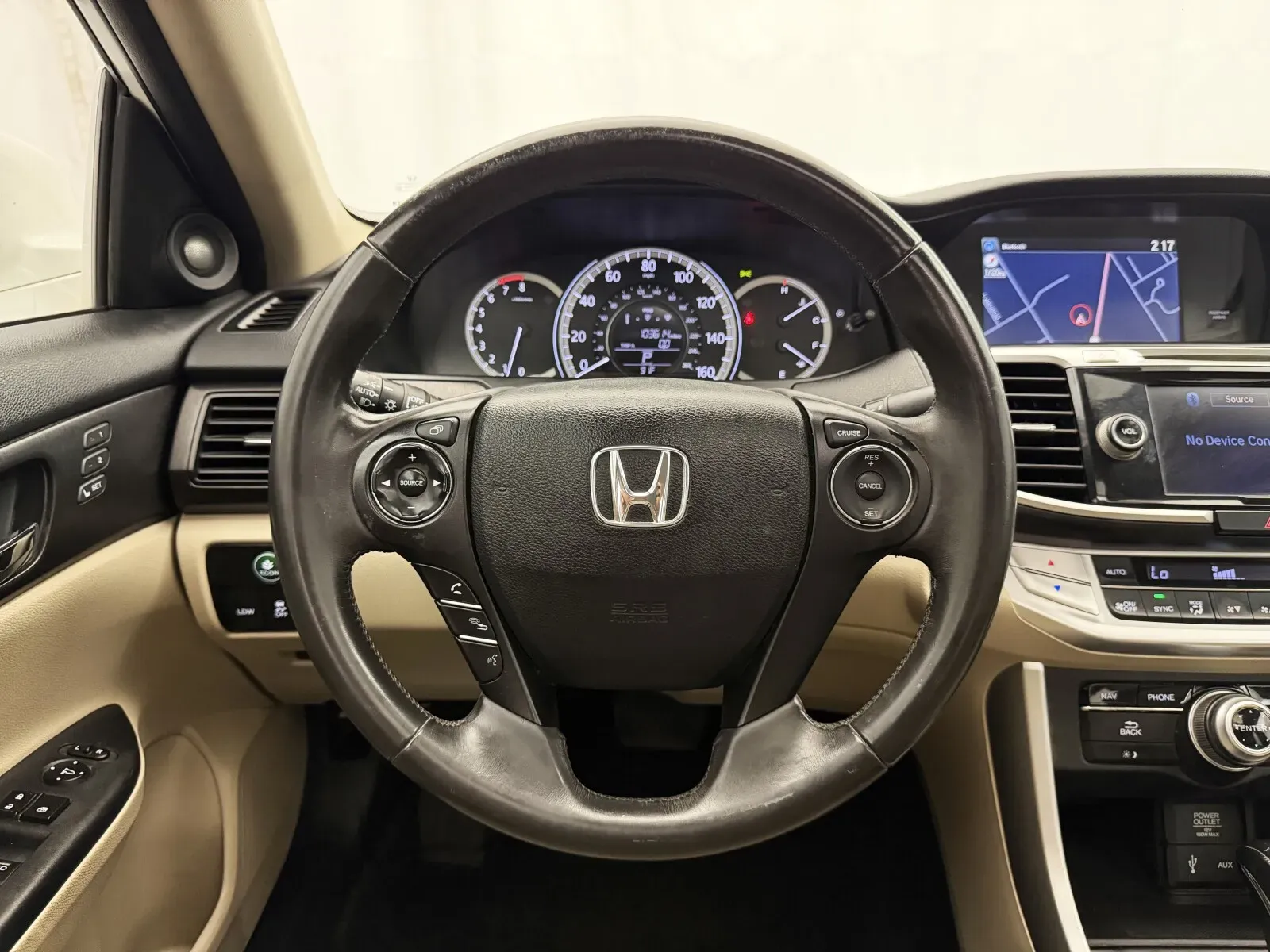 Honda Accord photo 11