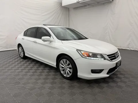 More photos of 2014 Honda Accord Sedan EX-L at Autos of Chicago, IL