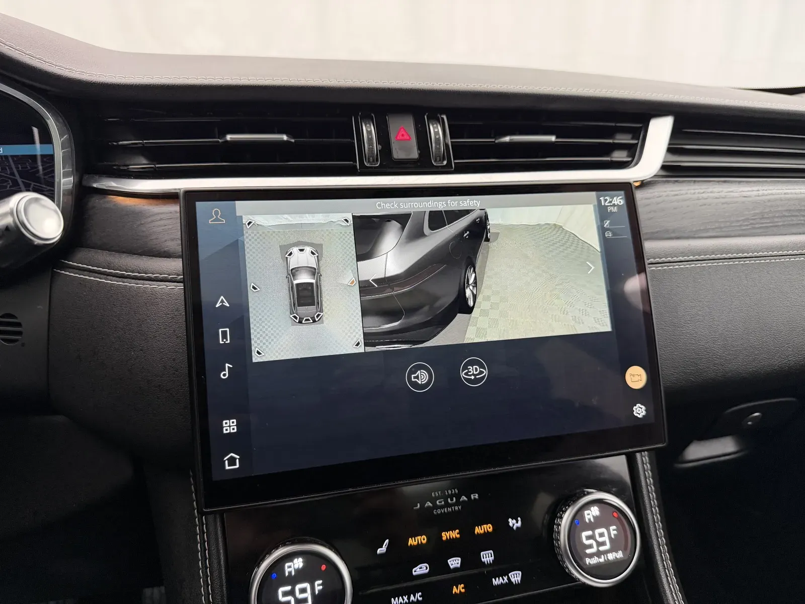 Jaguar F-PACE photo 25