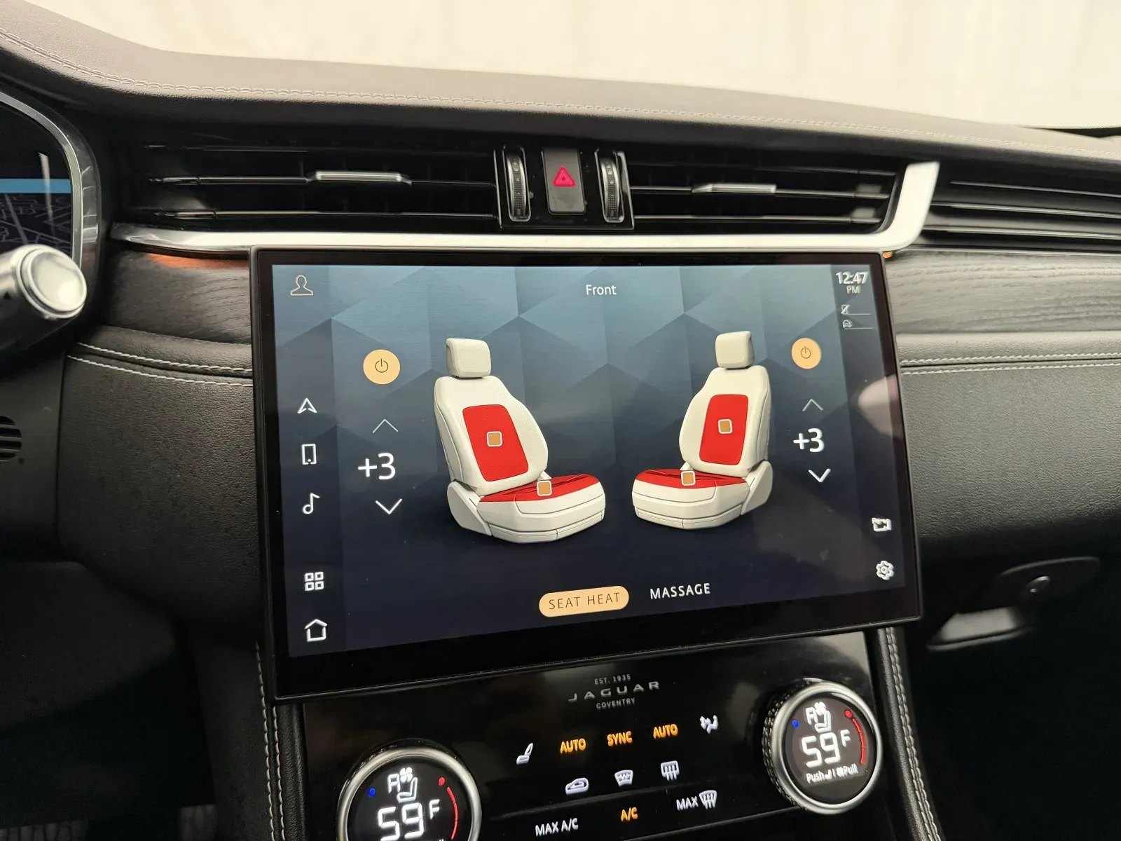 Jaguar F-PACE photo 34