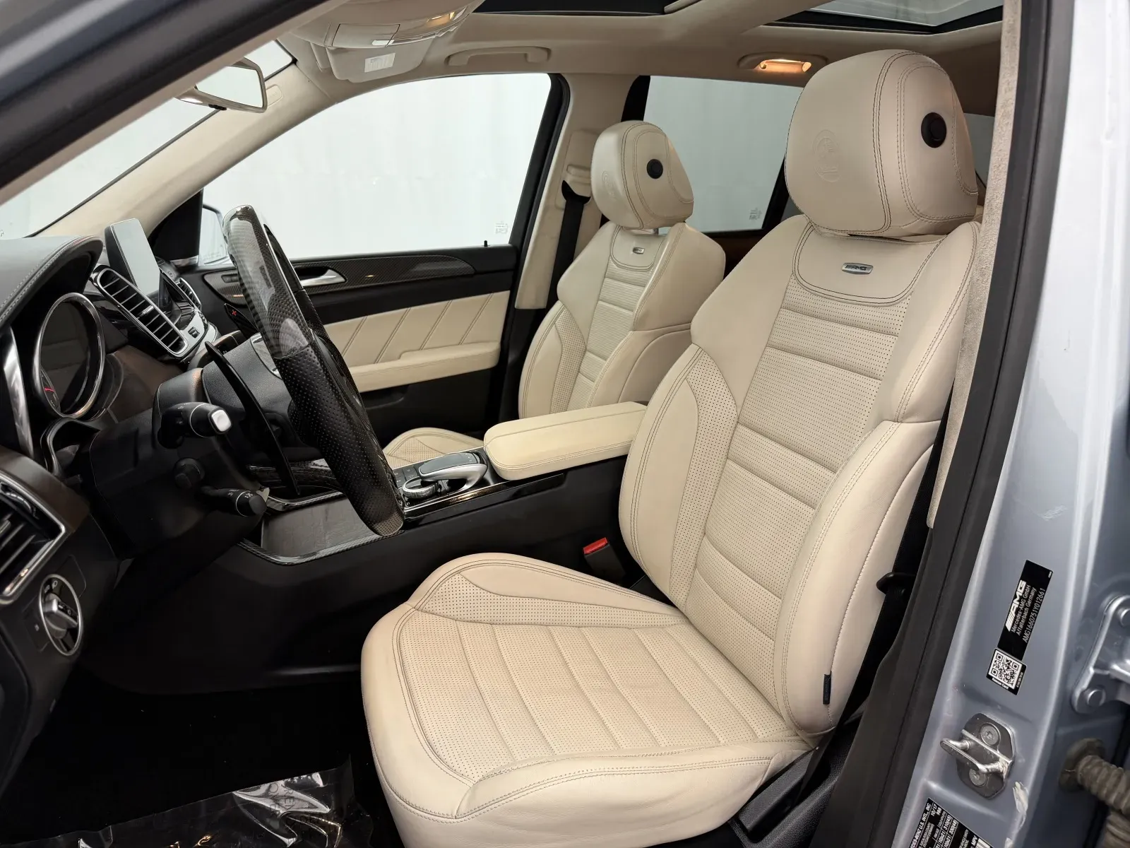 Mercedes-Benz GLE photo 14