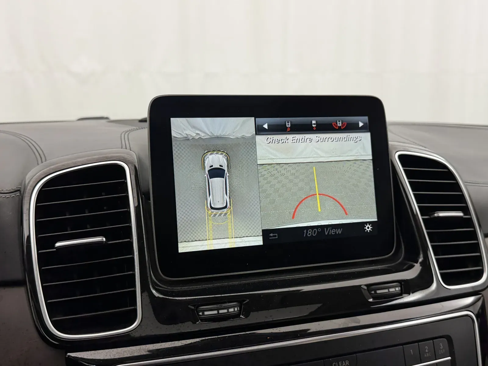 Mercedes-Benz GLE photo 30