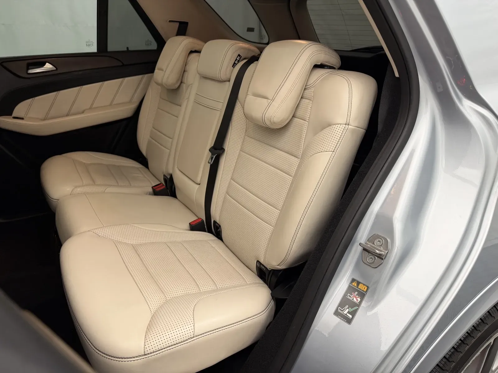 Mercedes-Benz GLE photo 48