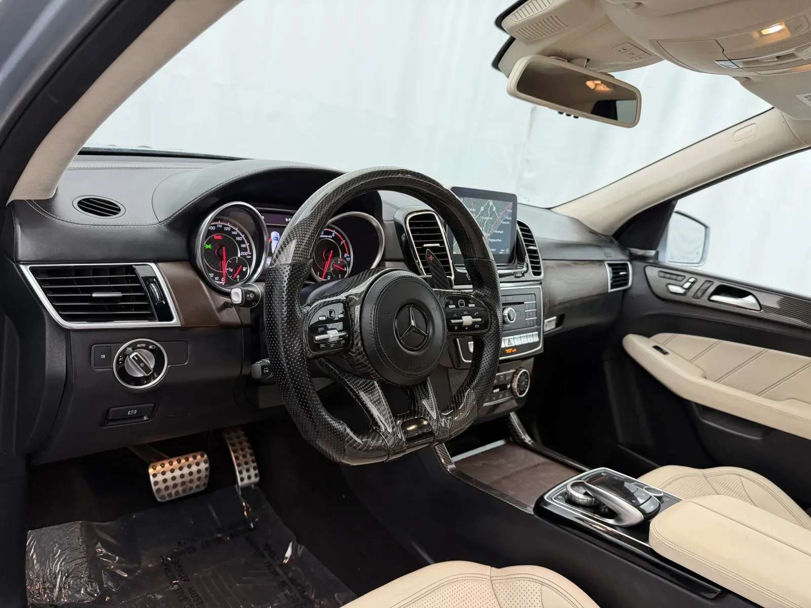 Mercedes-Benz GLE photo 12