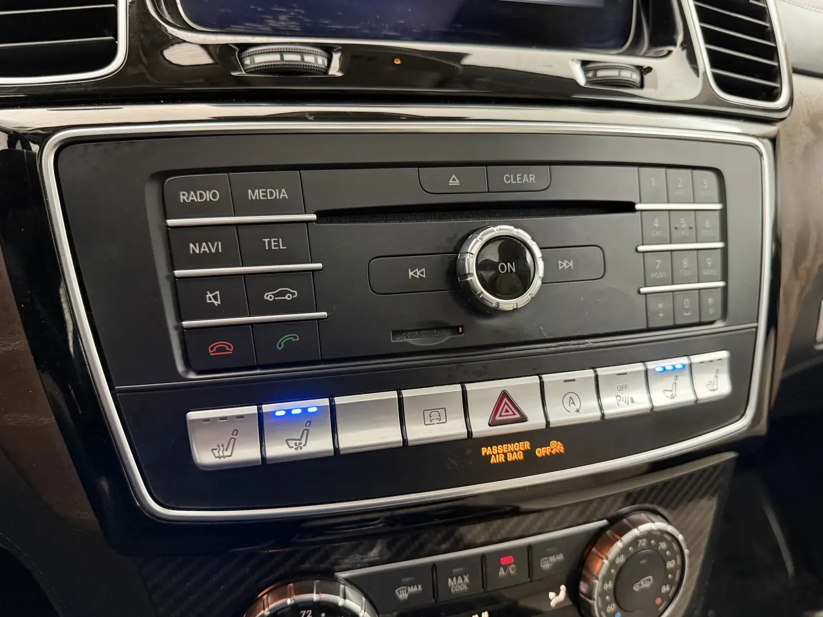 Mercedes-Benz GLE photo 39