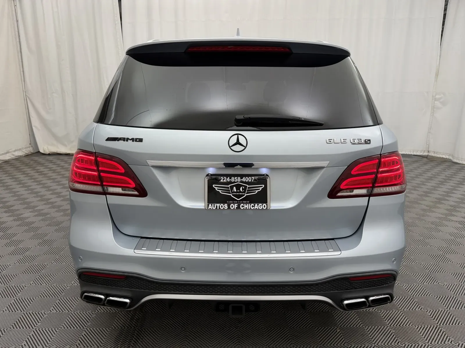Mercedes-Benz GLE photo 8