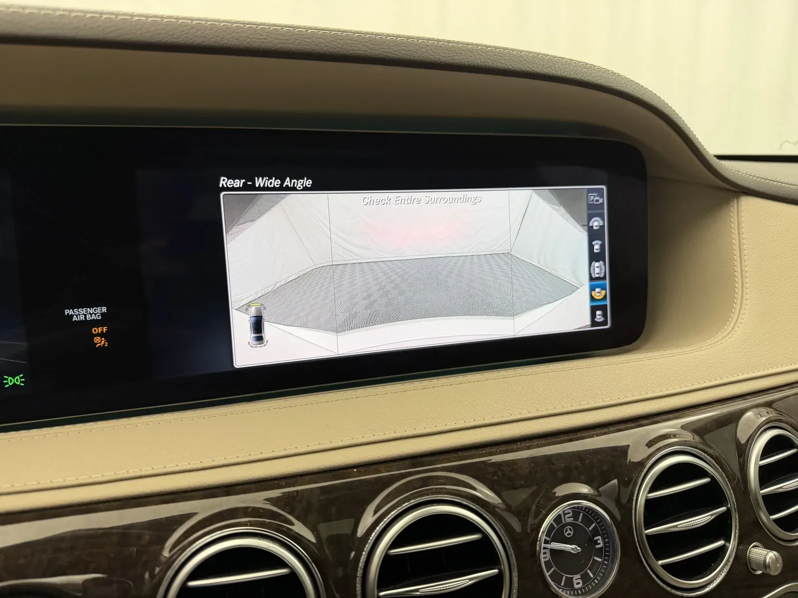 Mercedes-Benz S-Class photo 26