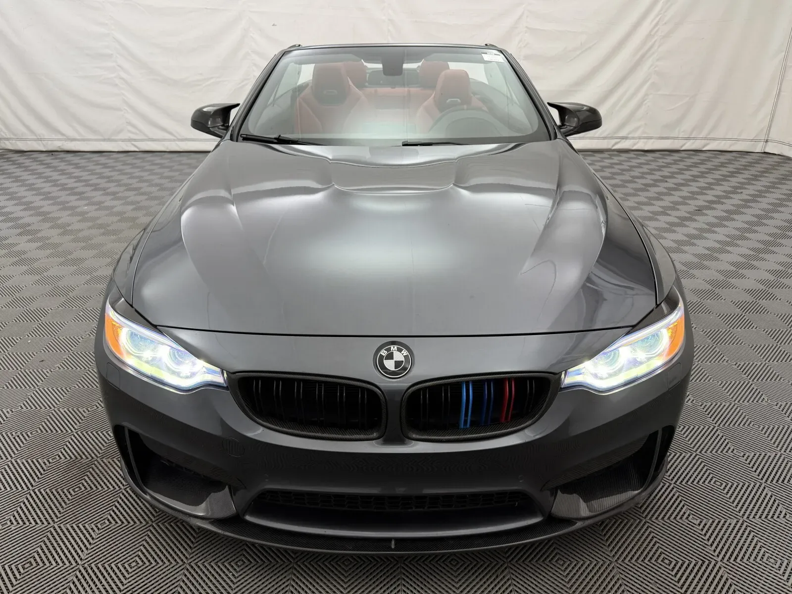 BMW M4 photo 9