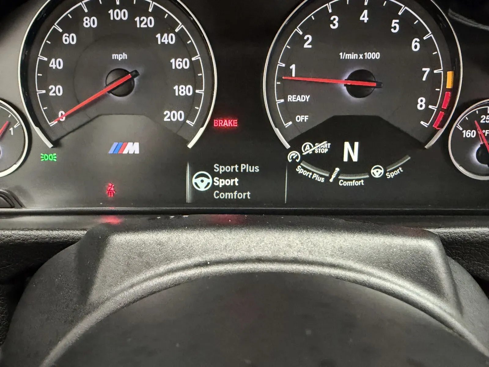 BMW M4 photo 27