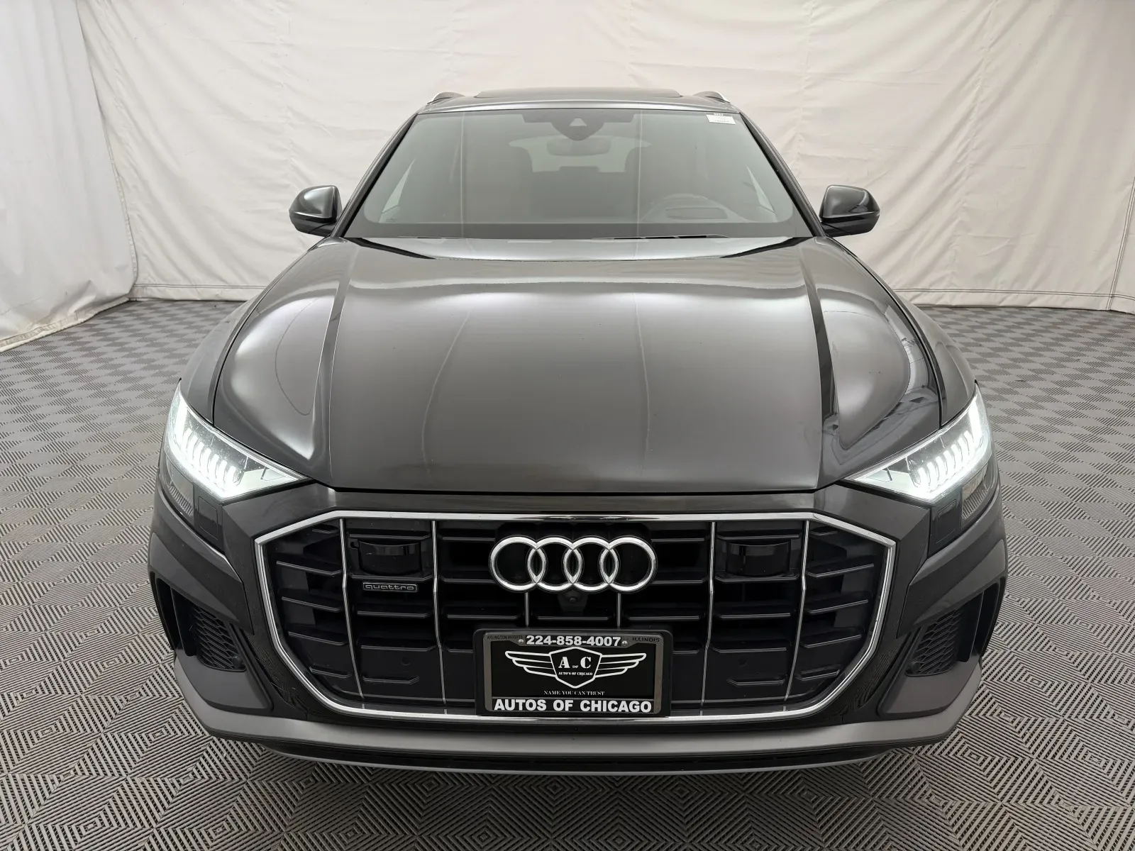 Audi Q8 photo 3