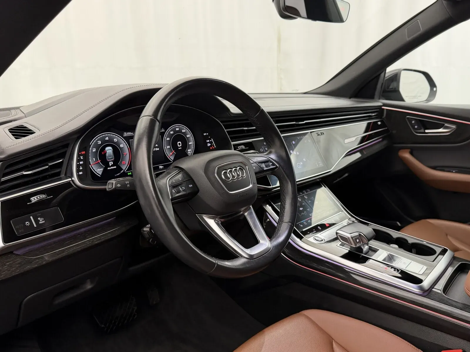 Audi Q8 photo 9
