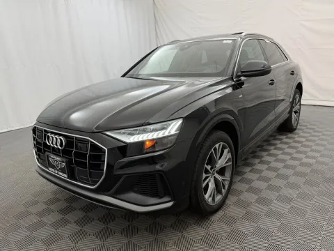 Photos of 2022 Audi Q8 Prestige for sale in Arlington Heights, IL at Autos of Chicago