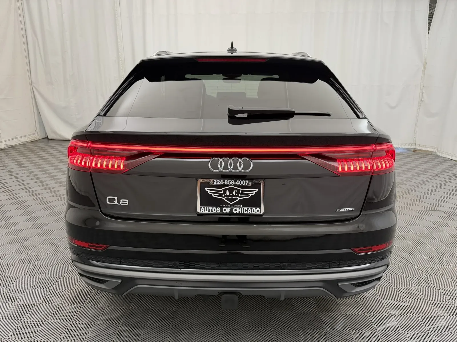 Audi Q8 photo 6