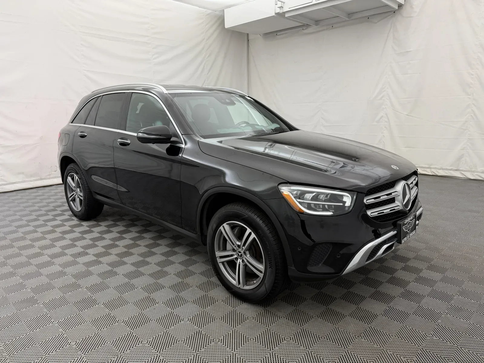 Mercedes-Benz GLC photo 4