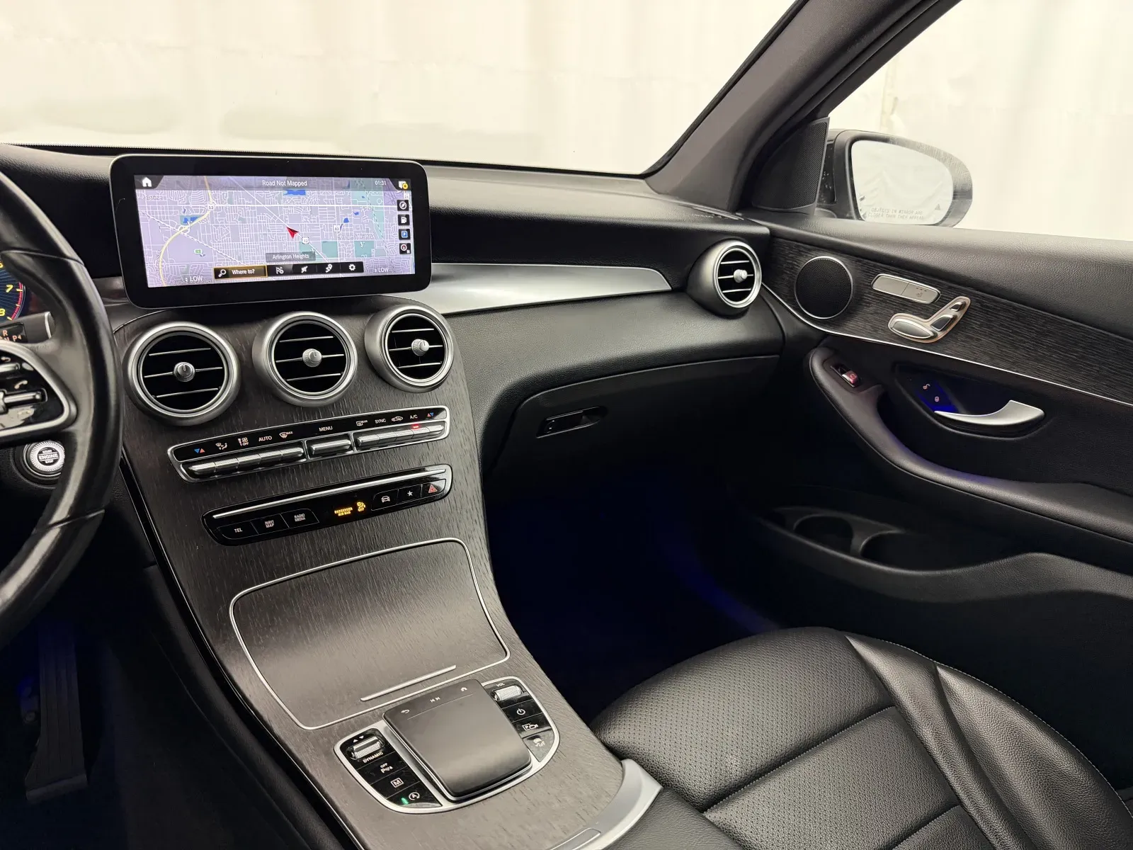 Mercedes-Benz GLC photo 14