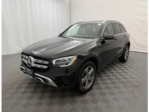 Photos of 2022 Mercedes-Benz GLC 300 for sale in Arlington Heights, IL at Autos of Chicago