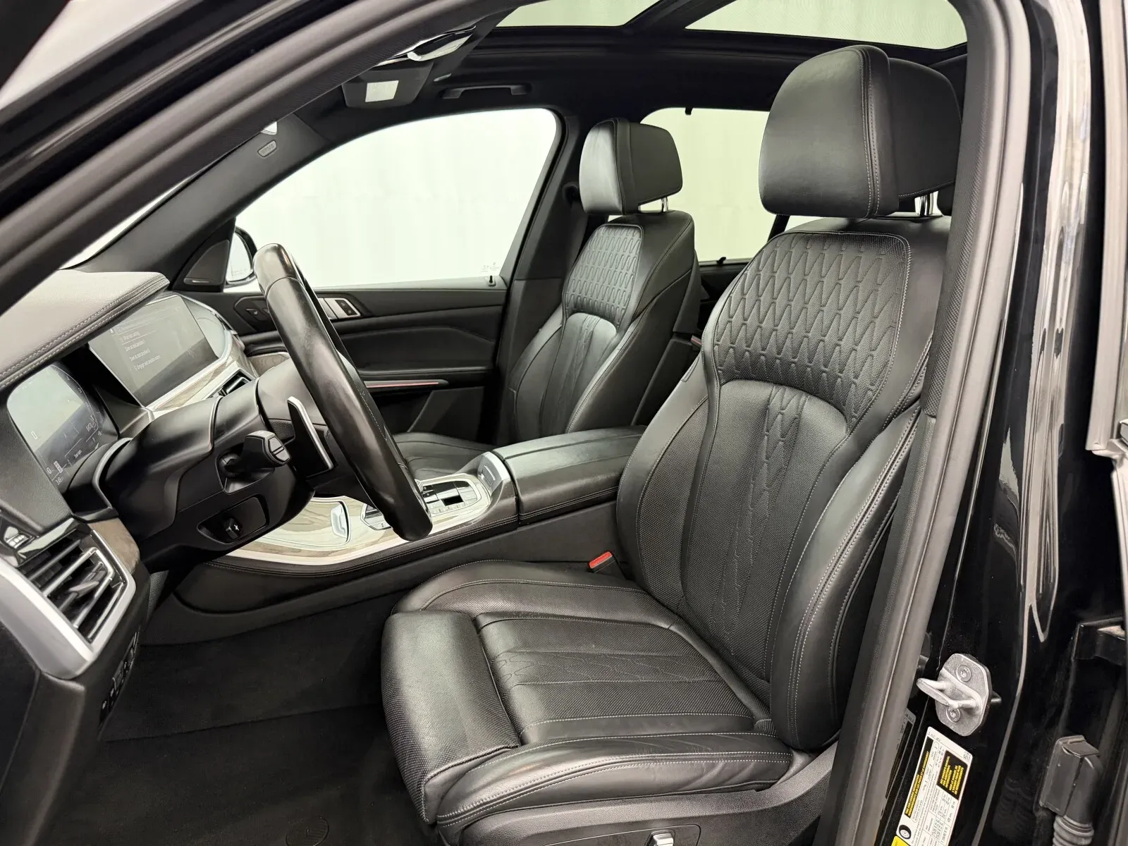BMW X5 photo 11