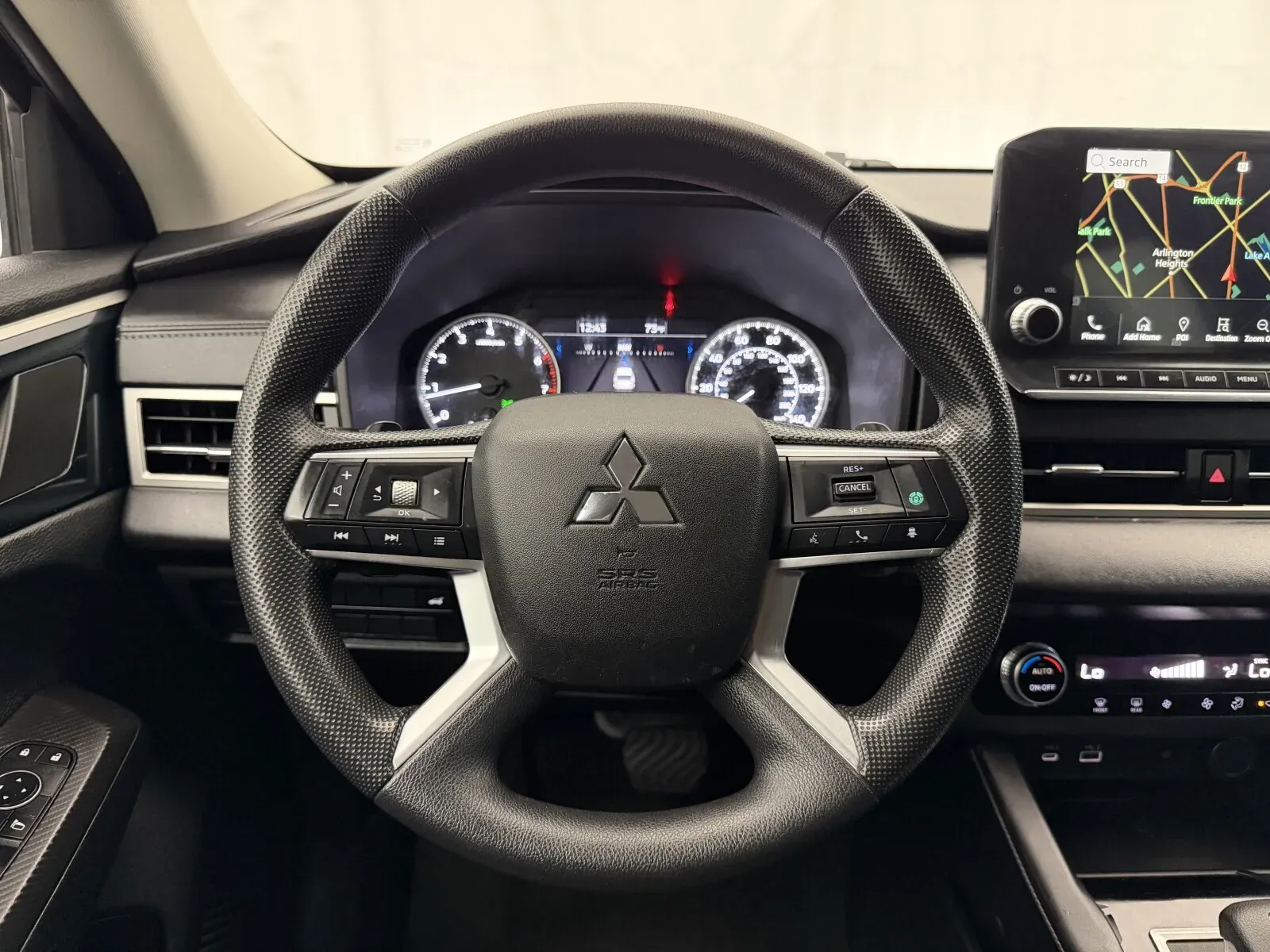 Mitsubishi Outlander photo 11