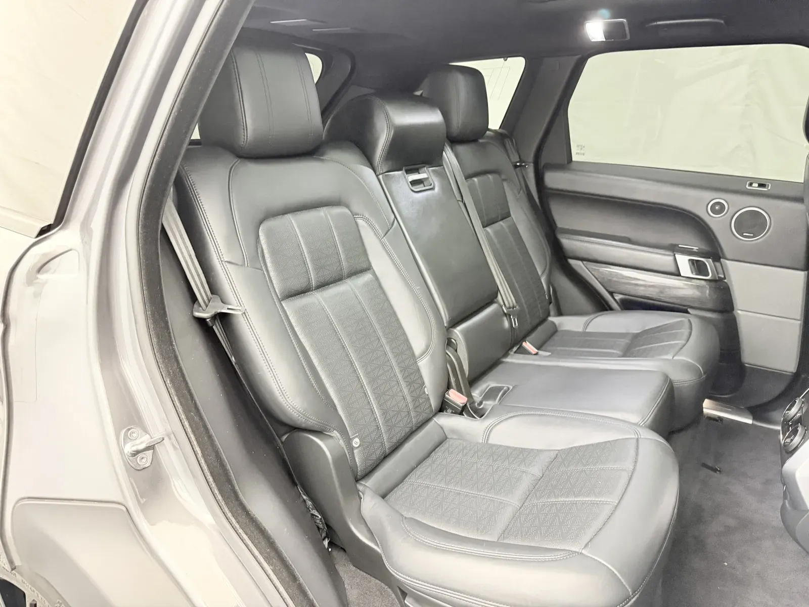 Land Rover Range Rover Sport photo 46