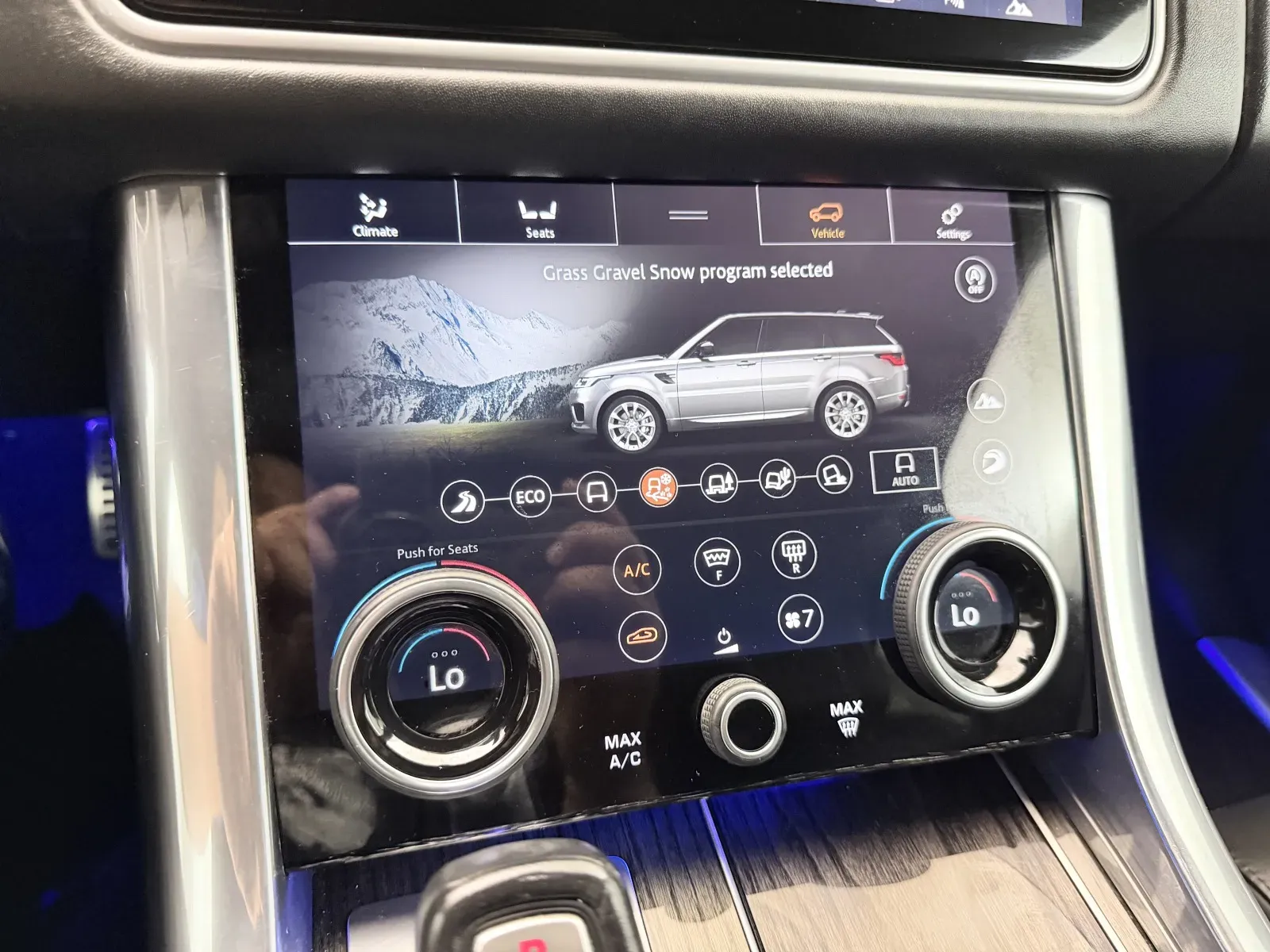 Land Rover Range Rover Sport photo 37