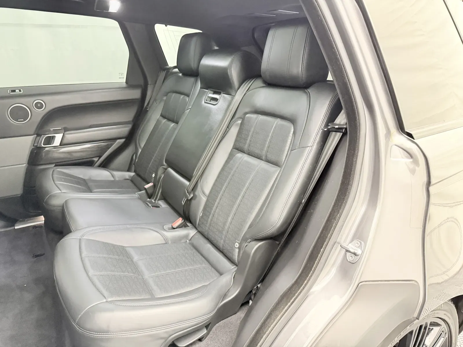 Land Rover Range Rover Sport photo 44