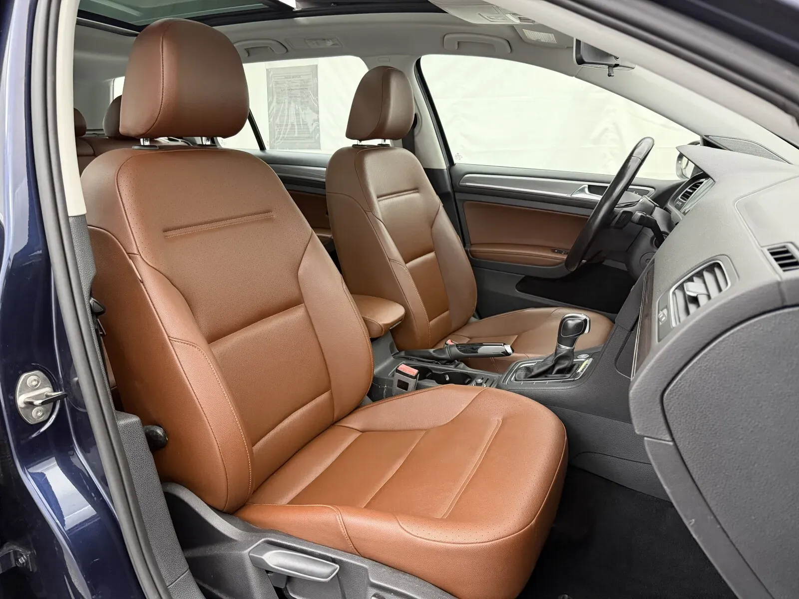 Volkswagen Golf Alltrack photo 28