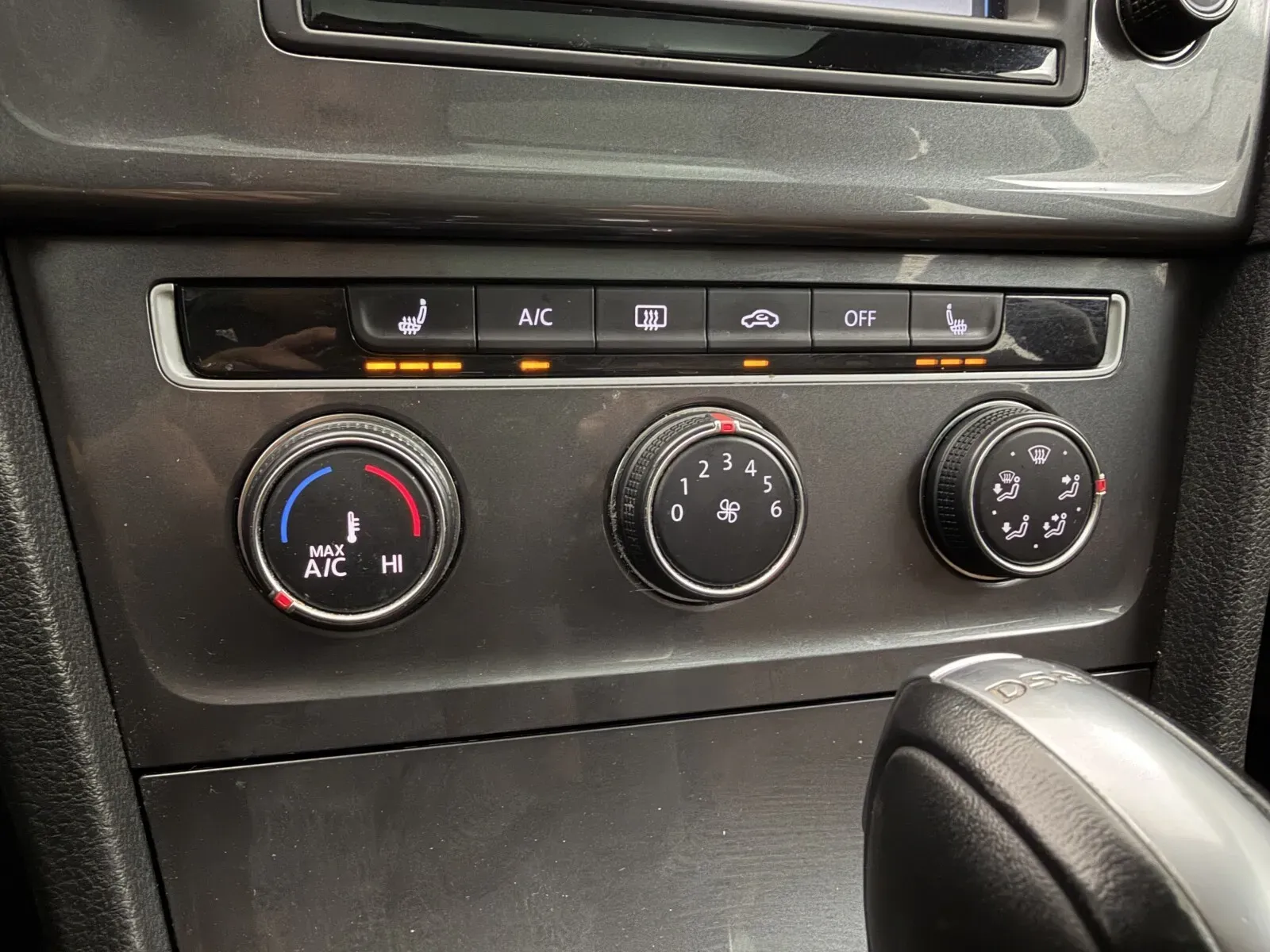 Volkswagen Golf Alltrack photo 23
