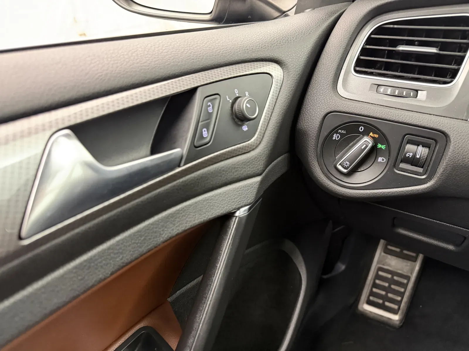 Volkswagen Golf Alltrack photo 14