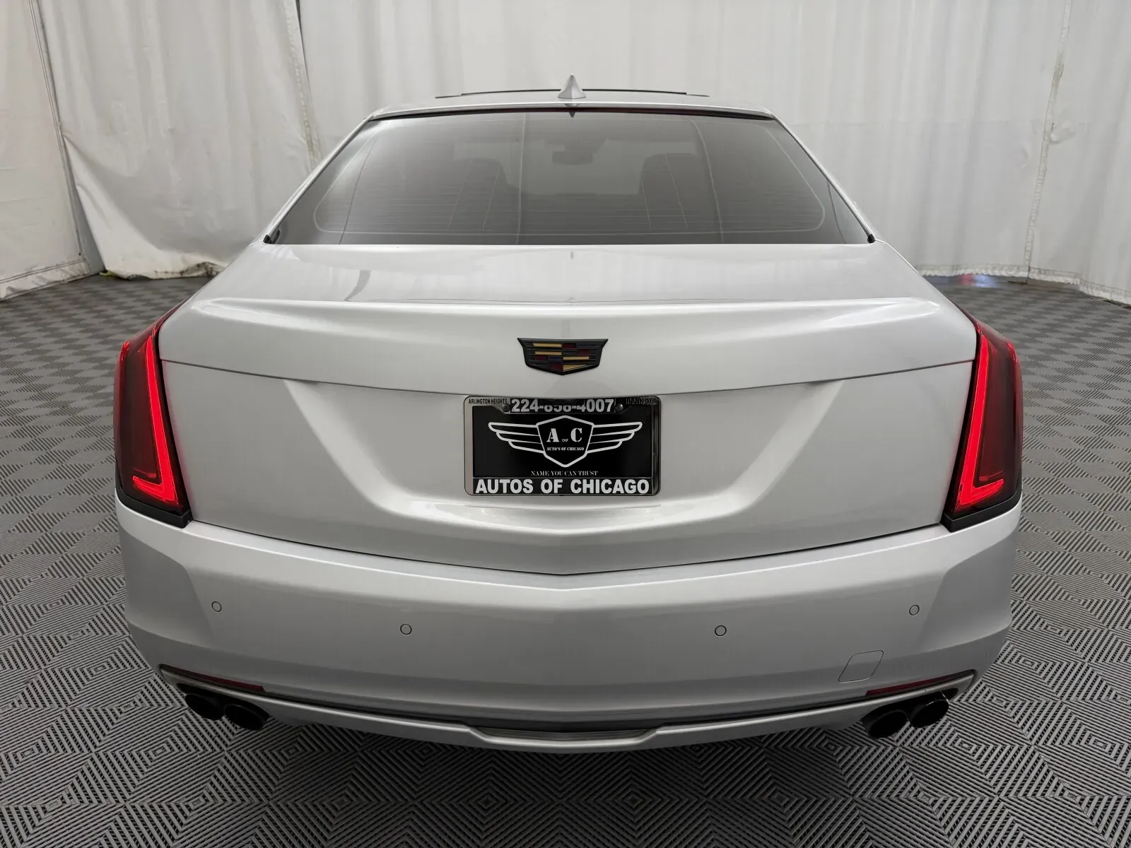 Cadillac CT6 photo 6