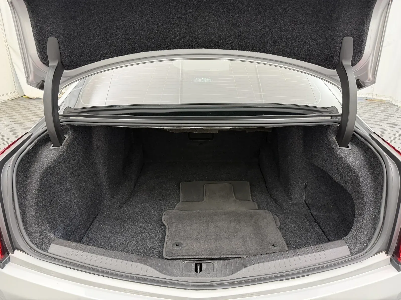 Cadillac CT6 photo 39